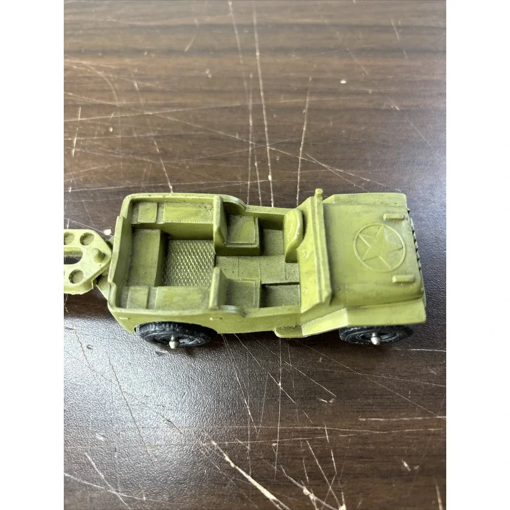 Ideal Toy Corp jeep cannon